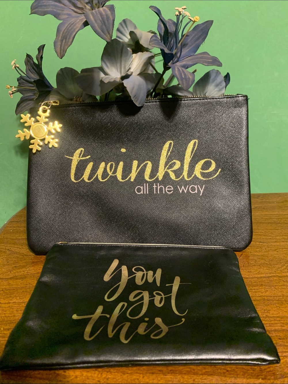 It’s bundle time! No Label 2pc Black and Gold Accessory Bag Set